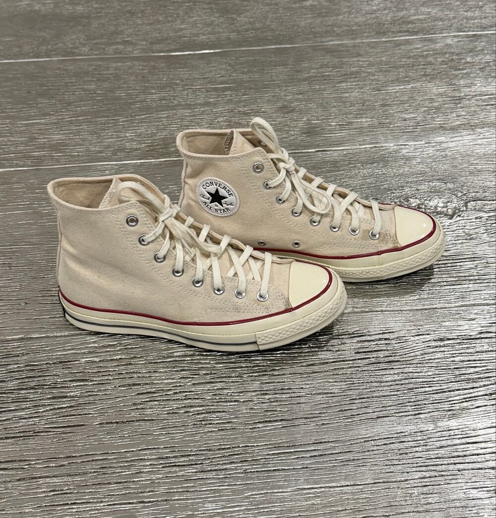 Converse Chuck High Top Parchment Sneakers Cream mens size 7.5/women’s size 9.5
